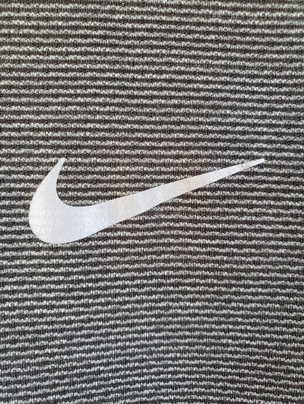 Nike AeroReact Womens Cowl Neck Running Top Long Sleeve Pullover Sweatshirt M - Picture 4 of 14